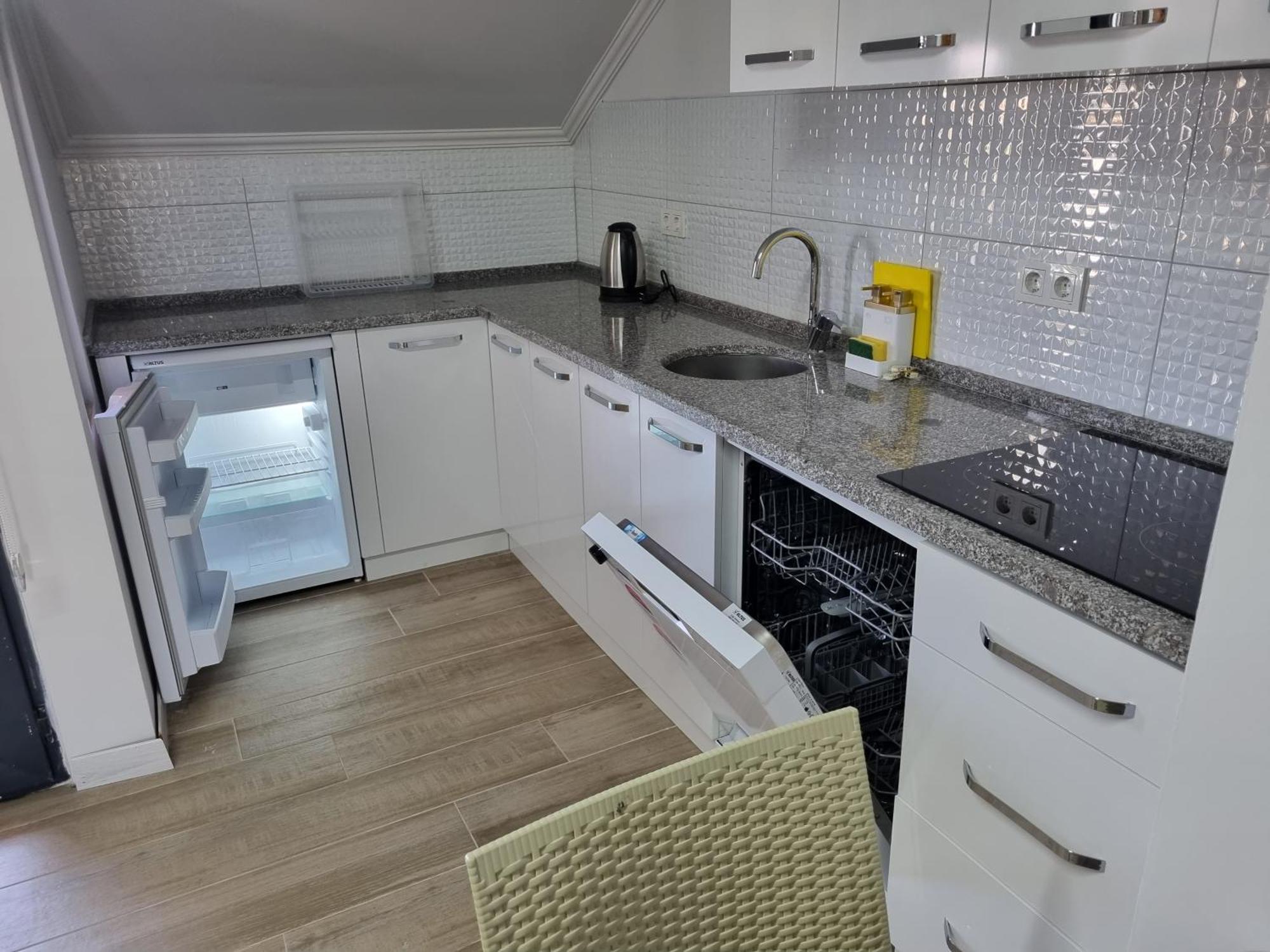 Yasam Park Apart Hotel - Fethiye Calis Beach Room photo